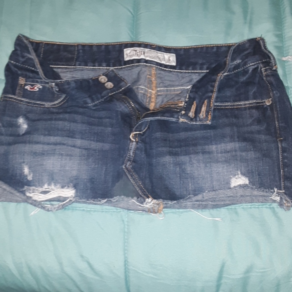 Hollister skirt